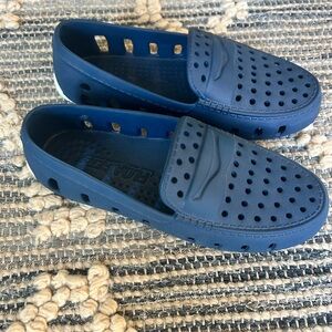 Kids Navy Blue Slip-on floaters-4
